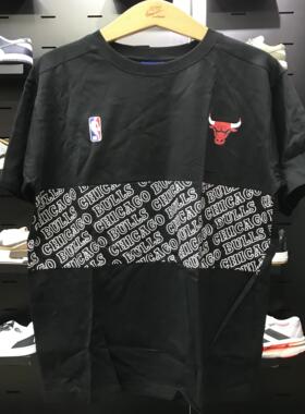 NBA公牛队男装夏新款宽松百搭舒适运动短袖T恤F3APSU22TE12692CHI