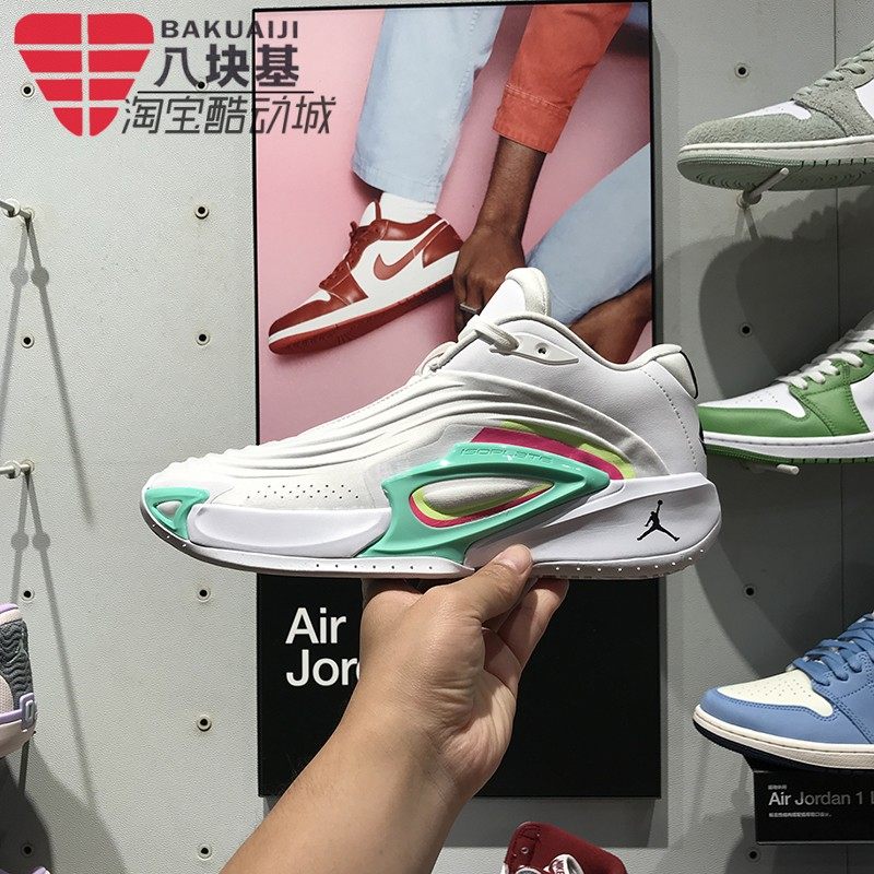 东契奇3代运动实战篮球鞋耐克男