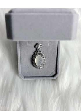 s925银天然 玉髓豪华镶嵌蛋面吊坠配链子礼盒