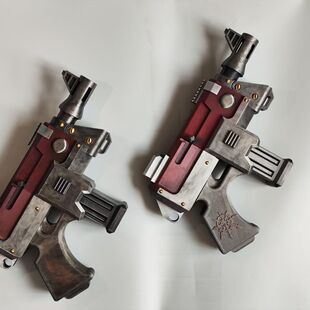 战锤40K周边战锤40K暗潮粉碎自动手枪1:1白模涂装定制凡人专用