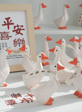 平安喜乐加油鸭小摆件