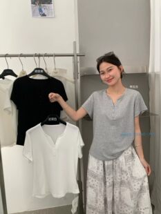 Nice Studio奶思家韩系夏季纯色简约V领休闲百搭短袖T恤女上衣潮