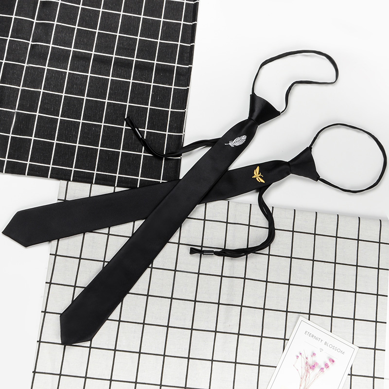 韩版刺绣懒人黑色拉链网红学院风