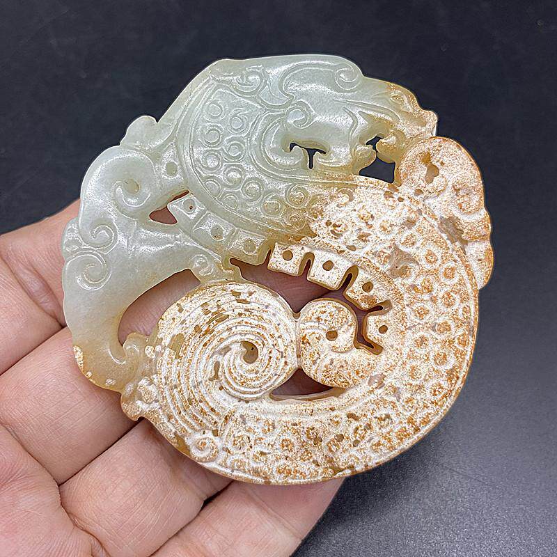 天然岫玉仿古龙玉佩玉吊坠腰佩腰坠如意龙双面雕刻龙配饰拍摄道具