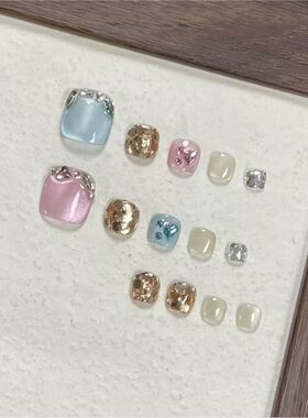 纯手工脚趾穿戴甲显白高级感短款