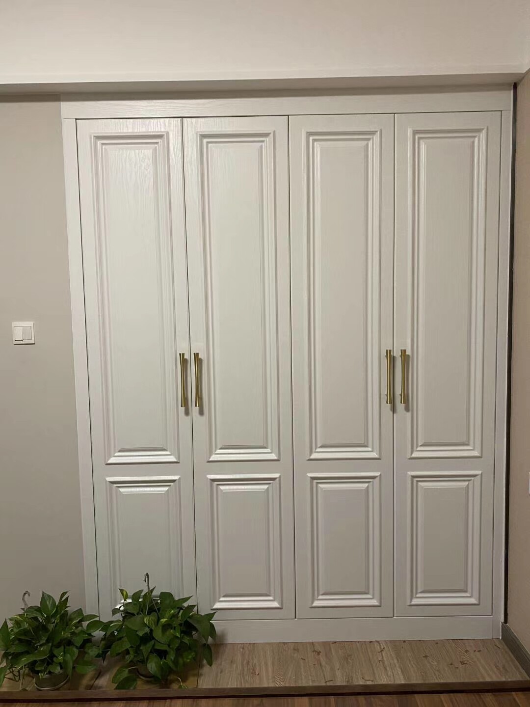 南宁莫干山全屋定制欧式整体衣柜子工厂定做家用卧室平开门衣帽间