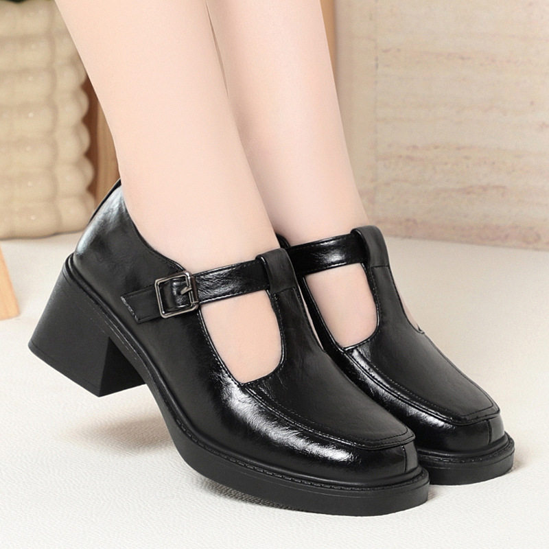 妈妈皮鞋真皮高跟丁字扣带单鞋粗跟软皮中年中老年女鞋软底不累脚