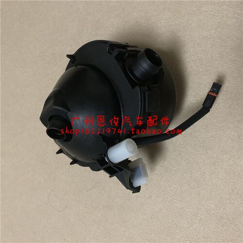 适用于宝马E90 E60 E66 X3 X5 730LI废气阀525油水528i分离器530i