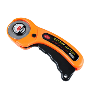 割布刀 裁纸拼布刀裁剪布料滚轮刀 拼布轮刀圆刀裁布滚刀剪刀