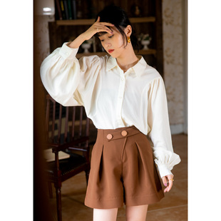 衬衫 无拘2021年新款 简约长袖 衬衣法式 女 原创设计米杏色纯色灯笼袖