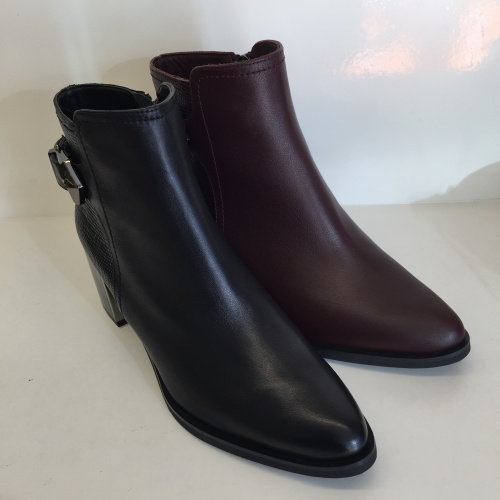 KISSCAT/接吻猫2018秋牛皮单皮方跟短靴女鞋KA87528-11KA97528-11