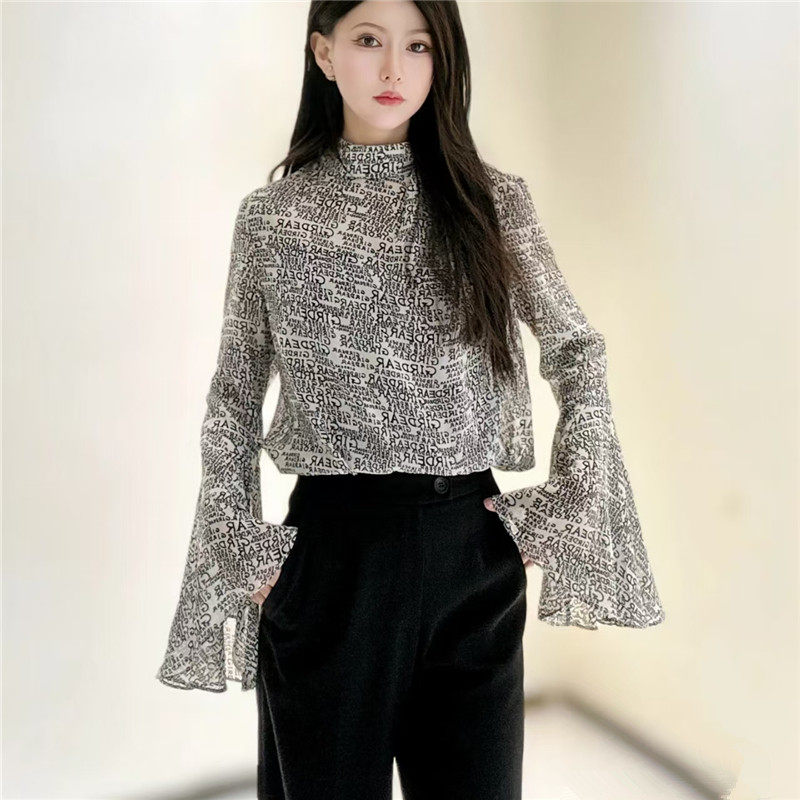 阿玛施正品牌2026春夏新款专柜立领字母大荷叶袖两件套衬衫女