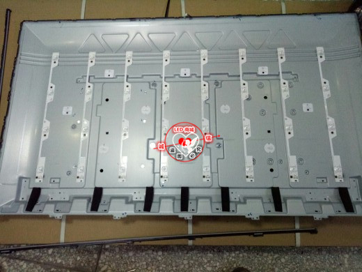 新原装TCLL55P1-UD灯条