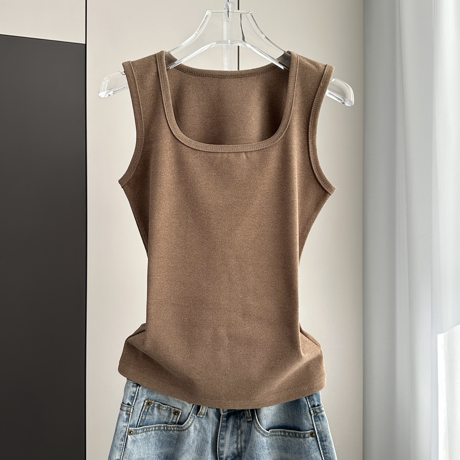 方领吊带背心女加厚无袖打底