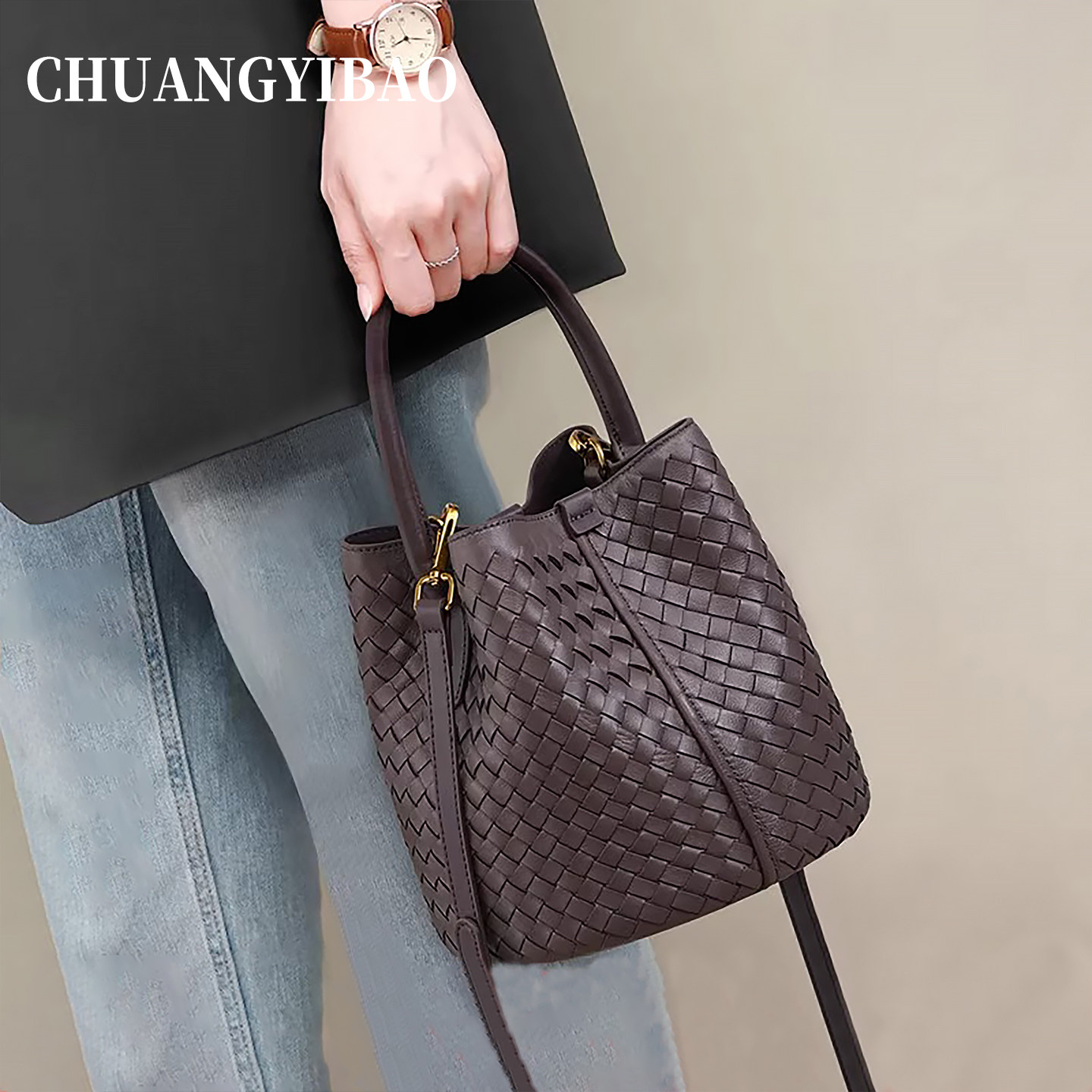 质感编织水桶包包2025新款秋冬时尚手提斜挎包小众手提单肩子母包,箱包皮具/热销女包/男包,水桶包,淘宝优惠券,粉丝福利购,淘宝优惠卷