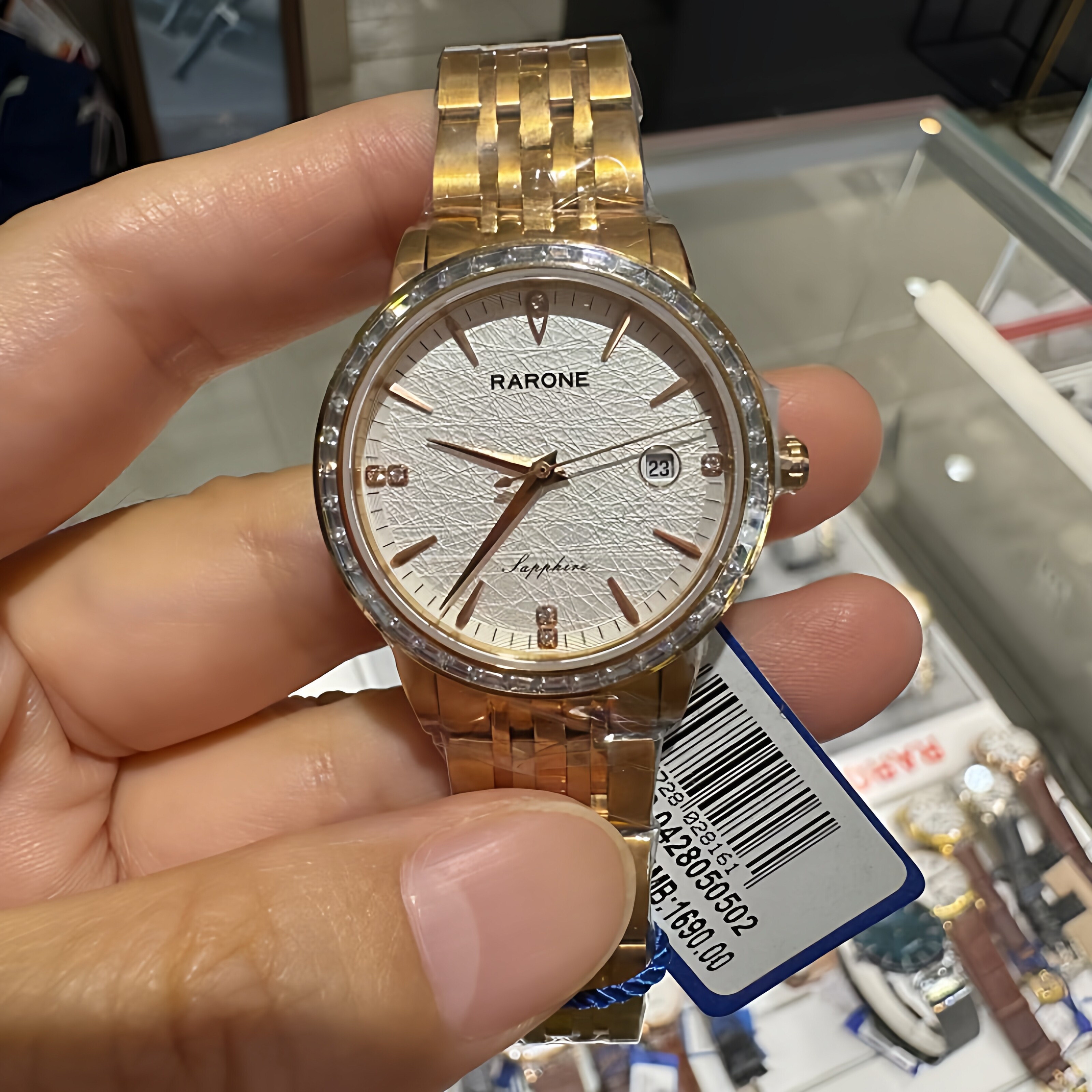 商场同款RARONE雷诺情侣对表 商务钢带单日历防水石英女表8320428