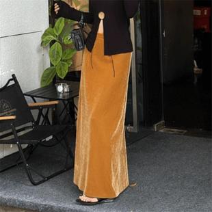 法式复古丝绒半身裙女装秋冬2024加绒气质高腰显瘦百搭直筒长裙子