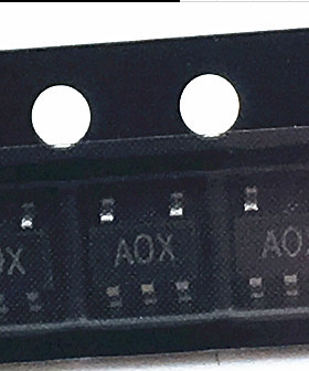 AD8603AUJZ-REEL7  SOT23-5 丝印A0X AOX 运算放大器 AD8603AUJZ