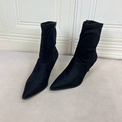 尖头纯色细高跟侧拉链瘦瘦靴短靴