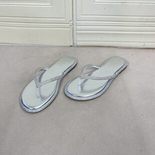 外贸原单女鞋新款时尚圆头纯色平底休闲日常夹趾带钻人字拖鞋凉鞋