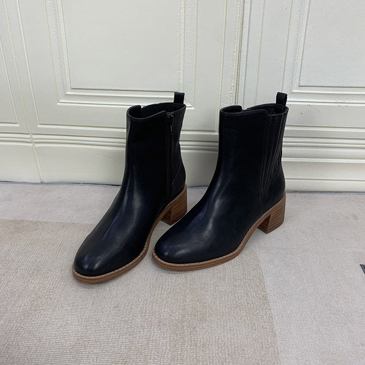 外贸原单春秋新款时尚洋气切尔西侧拉链圆头粗跟中跟短靴女靴