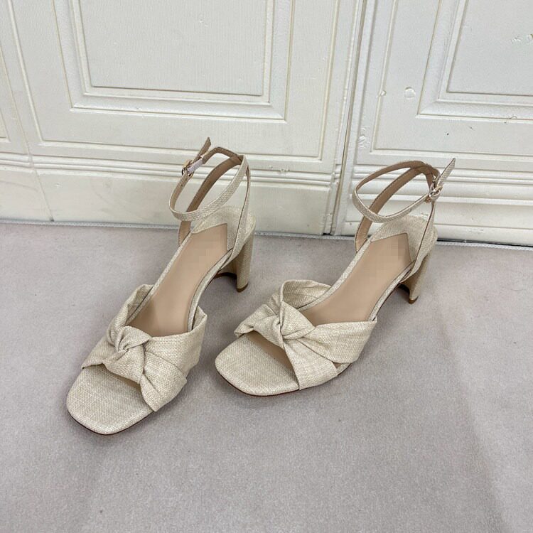 Lady Shoes外贸原单女鞋鞋垫真皮新款时尚方头纯色蝴蝶结粗跟凉鞋