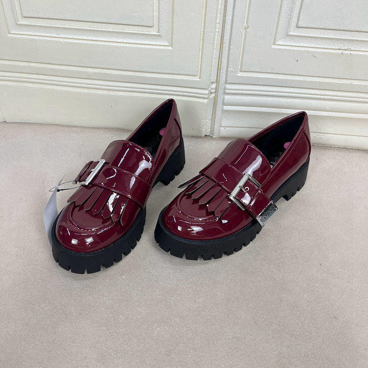 厚底粗跟皮带扣流苏一脚蹬乐福鞋