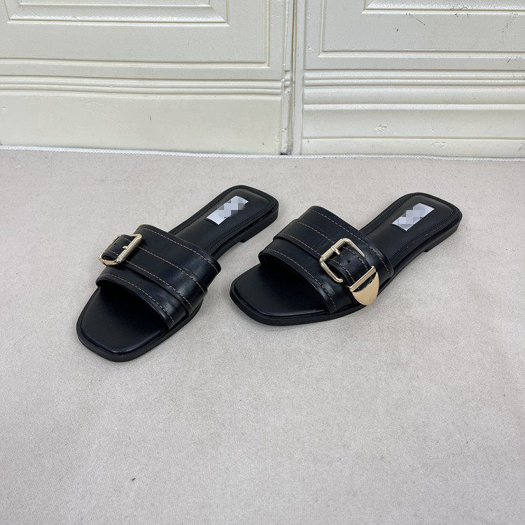 方头皮带扣凉鞋简约时尚夏季新