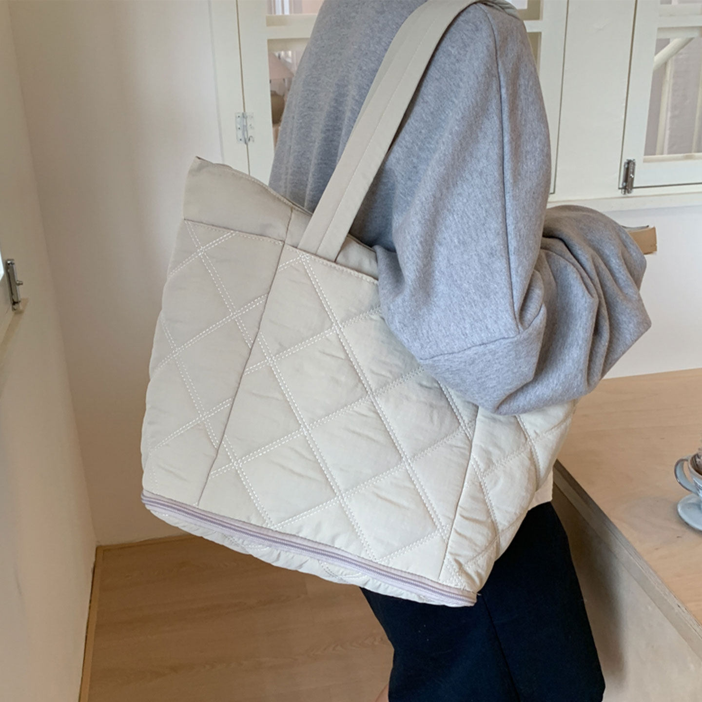 羽绒包大容量单肩通勤托特包