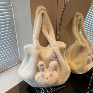 毛绒绒单肩包大容量包包女2025新款卡通毛毛包秋冬通勤百搭托特包