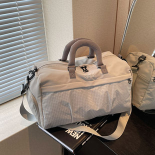大容量短途旅行包女2025新款潮时尚手提行李袋轻便休闲运动健身包