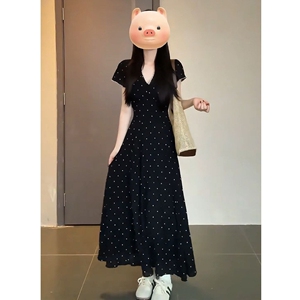 法式赫本风波点裙子女超好看高级感显瘦高端精致轻熟风气质连衣裙