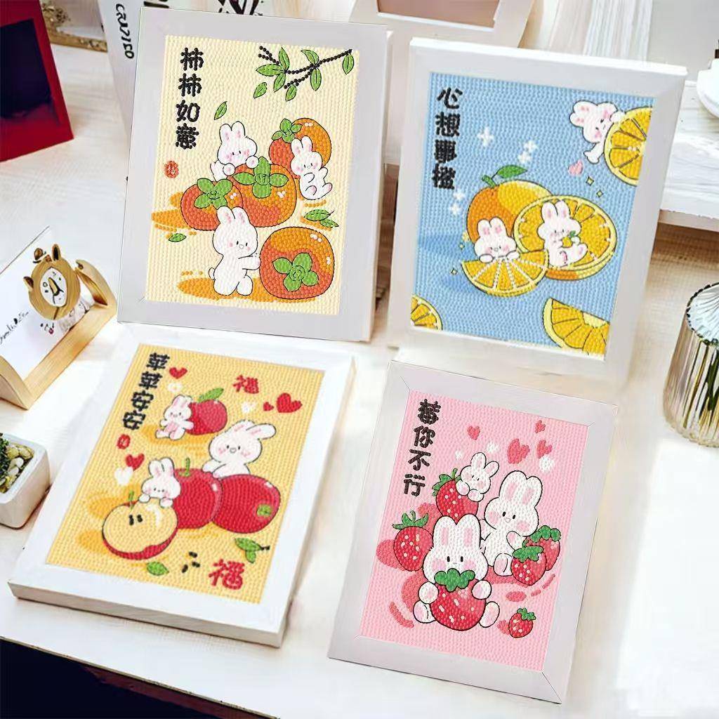 柿柿新款如意兔子钻石贴画儿童手工材料包点粘贴生日礼物