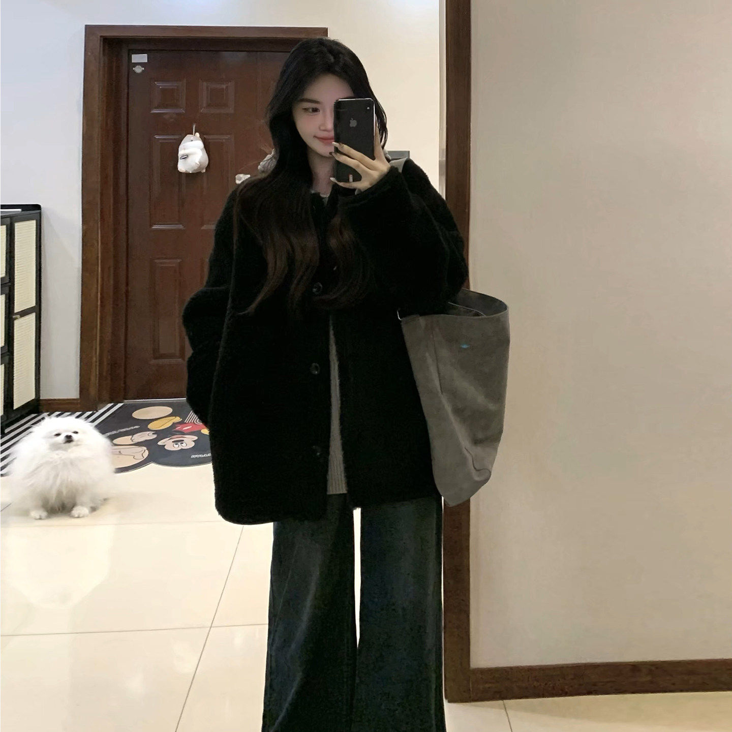 黑色羊羔毛外套女冬季202