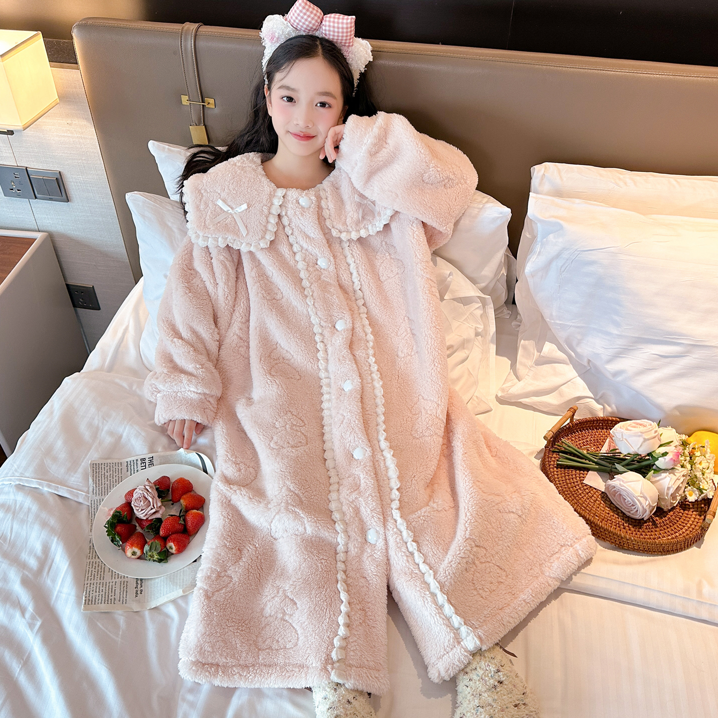 儿童睡袍珊瑚绒大女童浴袍法兰绒