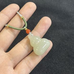 约25 Y钰 多样性发货 Y9524 11mm 和田玉葫芦吊坠