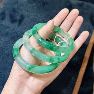 石英质玉独龙玉手镯 多样性发货 BD千 A4453 约8×4mm