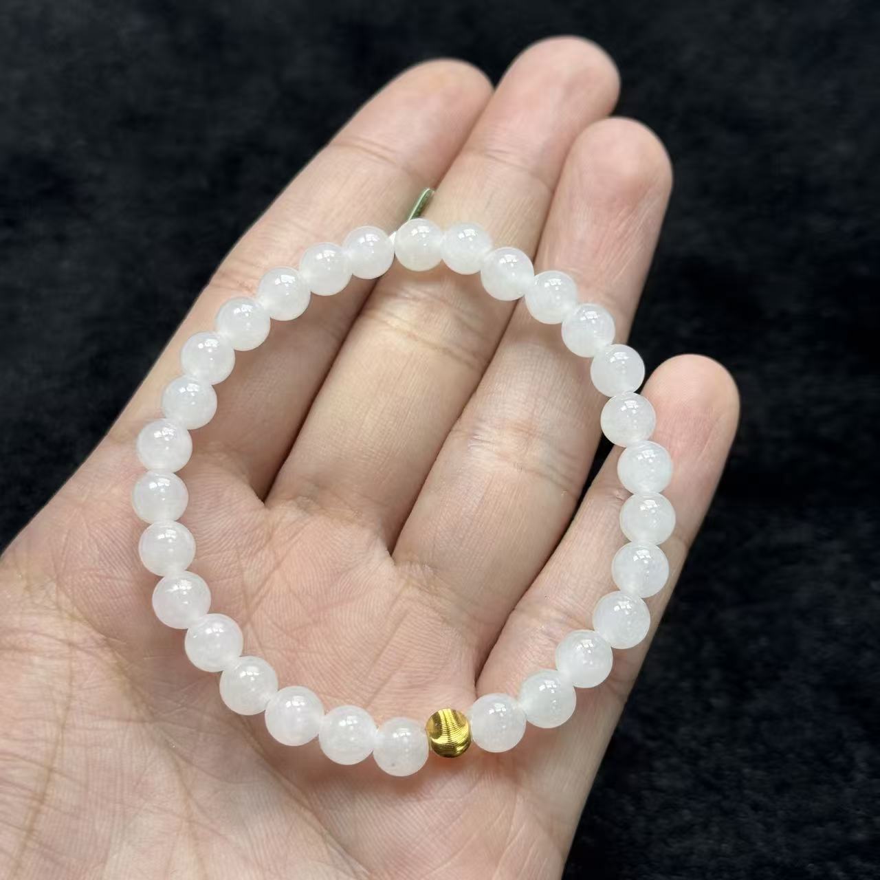 和田玉手链-约6mm-多样性发货-Y欣B1578