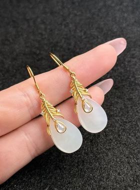 S925和田玉羽毛耳钩-约28×11×5mm-多样性发货-YSP金-A5581