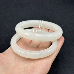 BY晶 和田玉手镯 多样性发货 8mm B914 约12