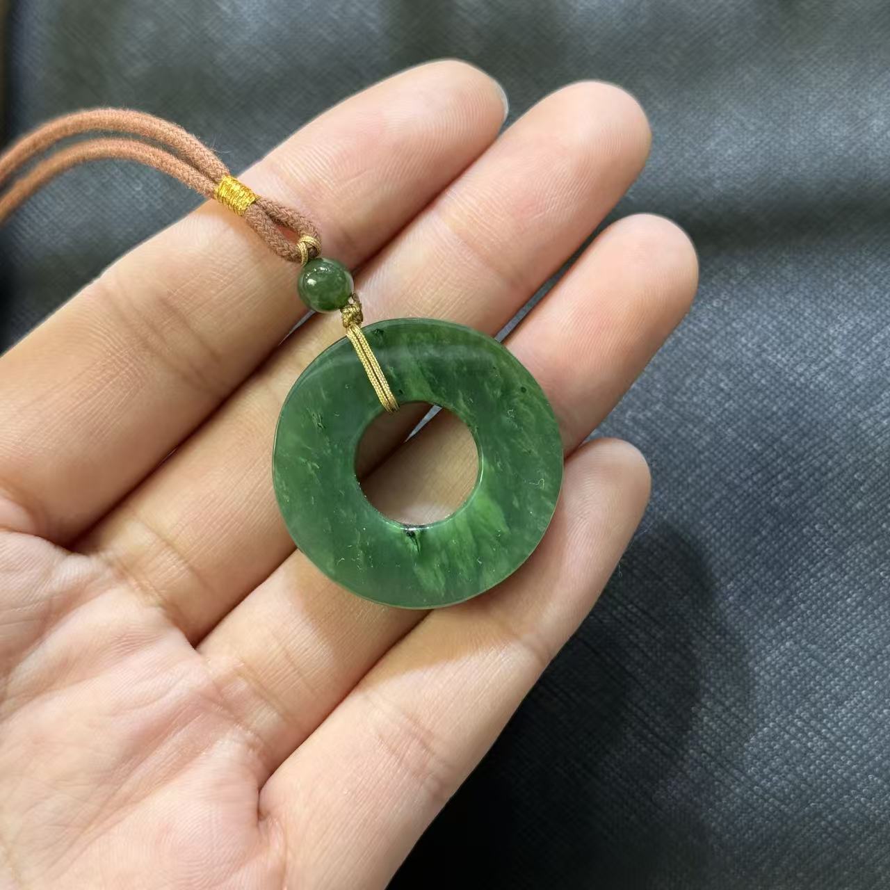 和田玉吊坠-约30*6mm-Y欣-多样性发货- A2314