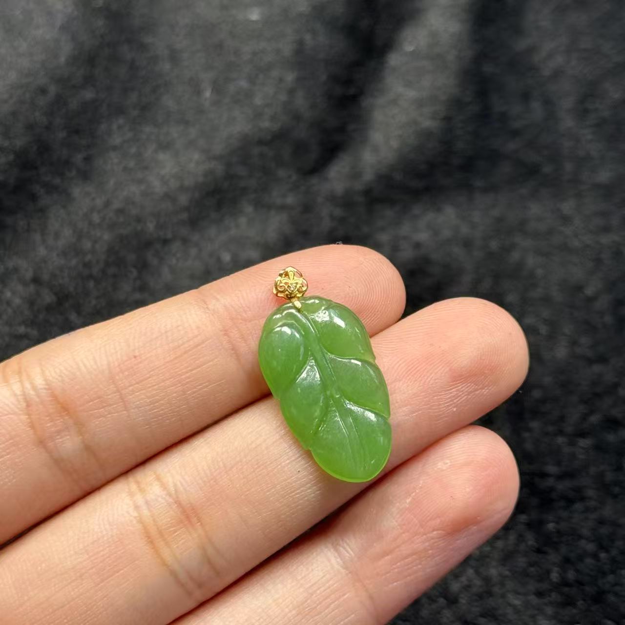 18k金和田玉叶子吊坠，约26*12*3mm，多样性发货-Z老，D3117-1