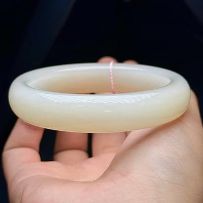 和田玉手镯约14*9mm，多样性发货-H泰，B6161