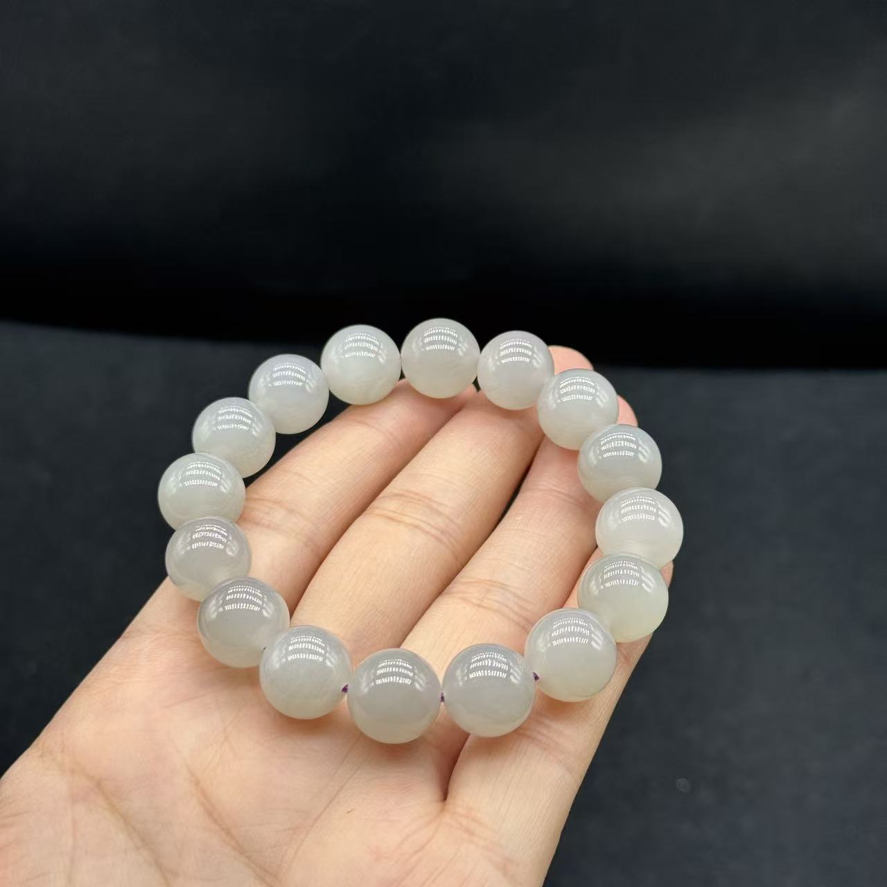 和田玉手串-约12mm-多样性发货-Y华-B716