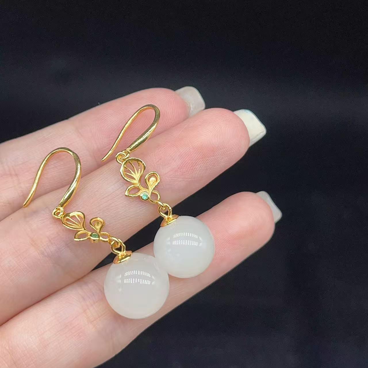 925银和田玉白玉圆珠耳钩-约12mm-多样性发货-YSP金-Y1950