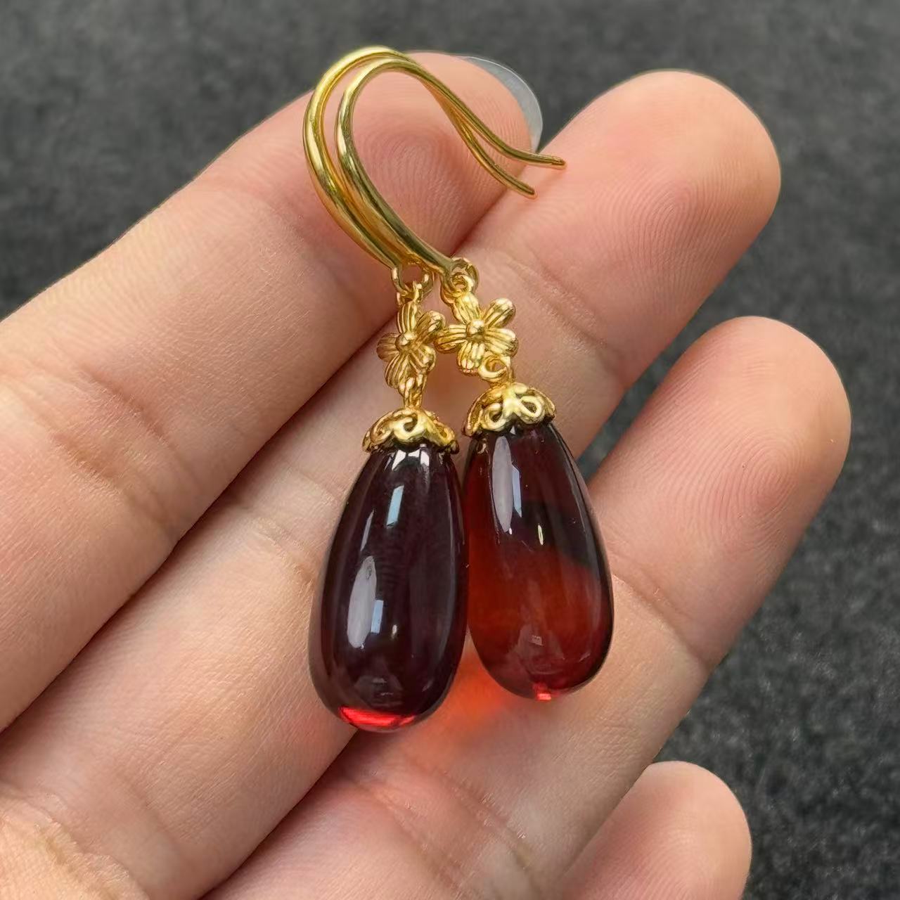 s925银血珀耳钩-约10*20mm-多样性发货-L宝，B324