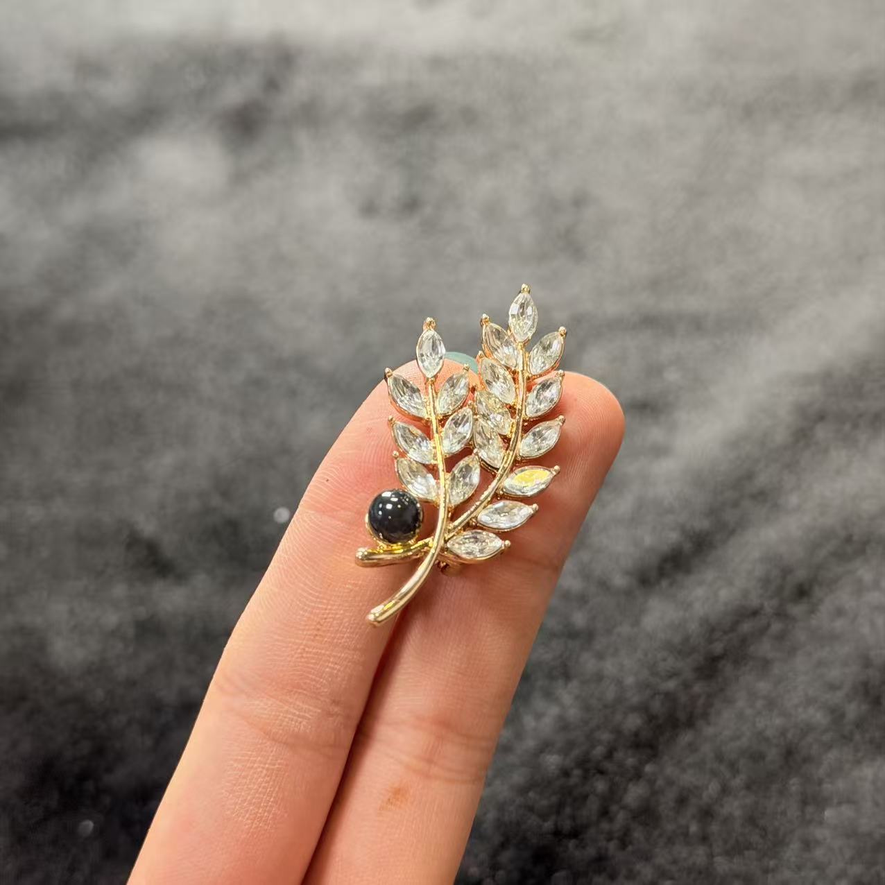 蓝珀胸针，X喆-A1408