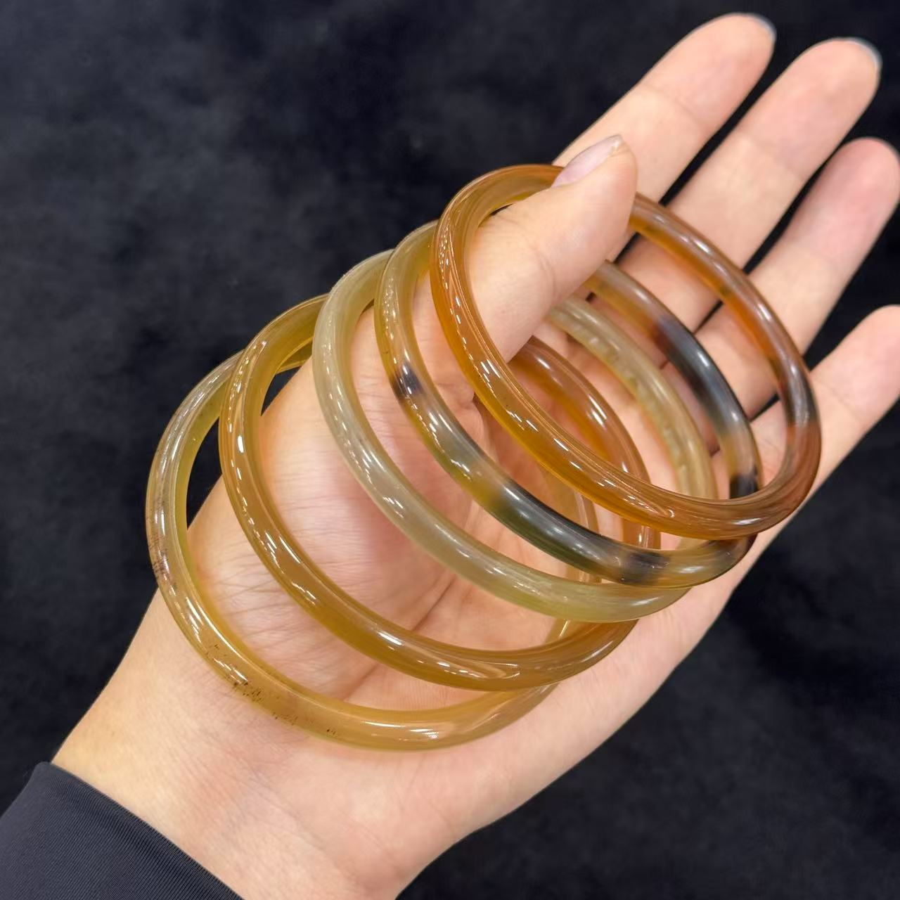 牛角手镯-约5*6mm-圈口52-64-多样性发货-BG七-Y762