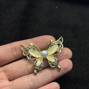 淡水珍珠胸针-约7mm-多样性发货-ZG珍,B168