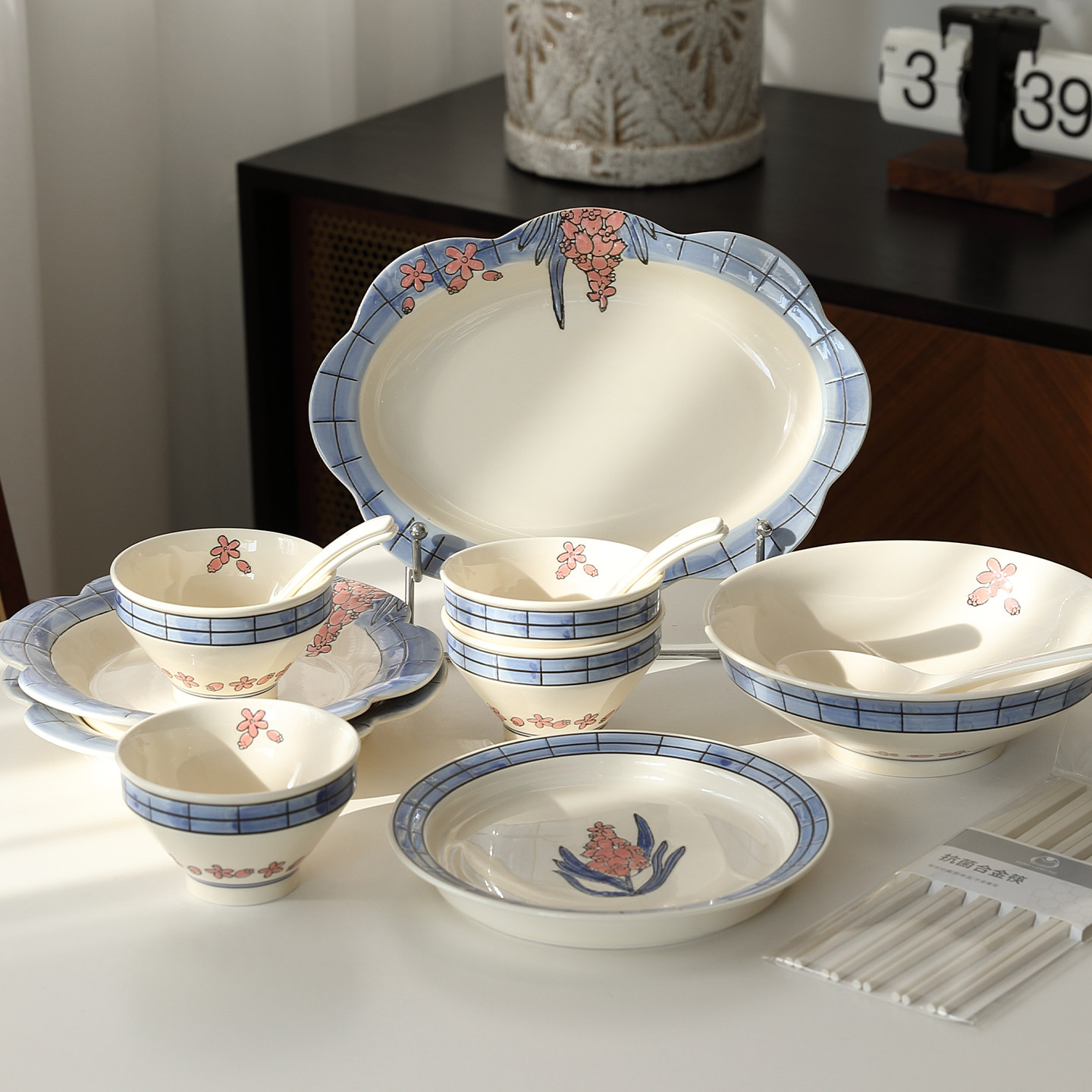 花卉风铃花日式复古陶瓷餐具高颜值釉下彩餐盘家用饭碗汤碗水果盘,餐饮具,餐具瓷器套装,淘宝优惠券,粉丝福利购,淘宝优惠卷